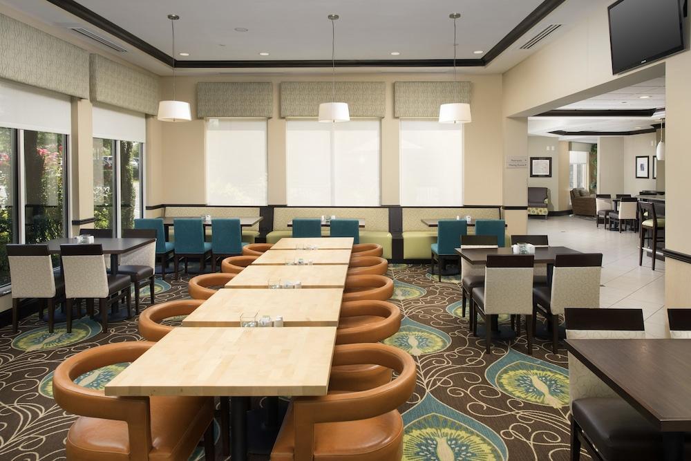 Hilton Garden Inn Huntsville South/Redstone Arsenal Екстериор снимка