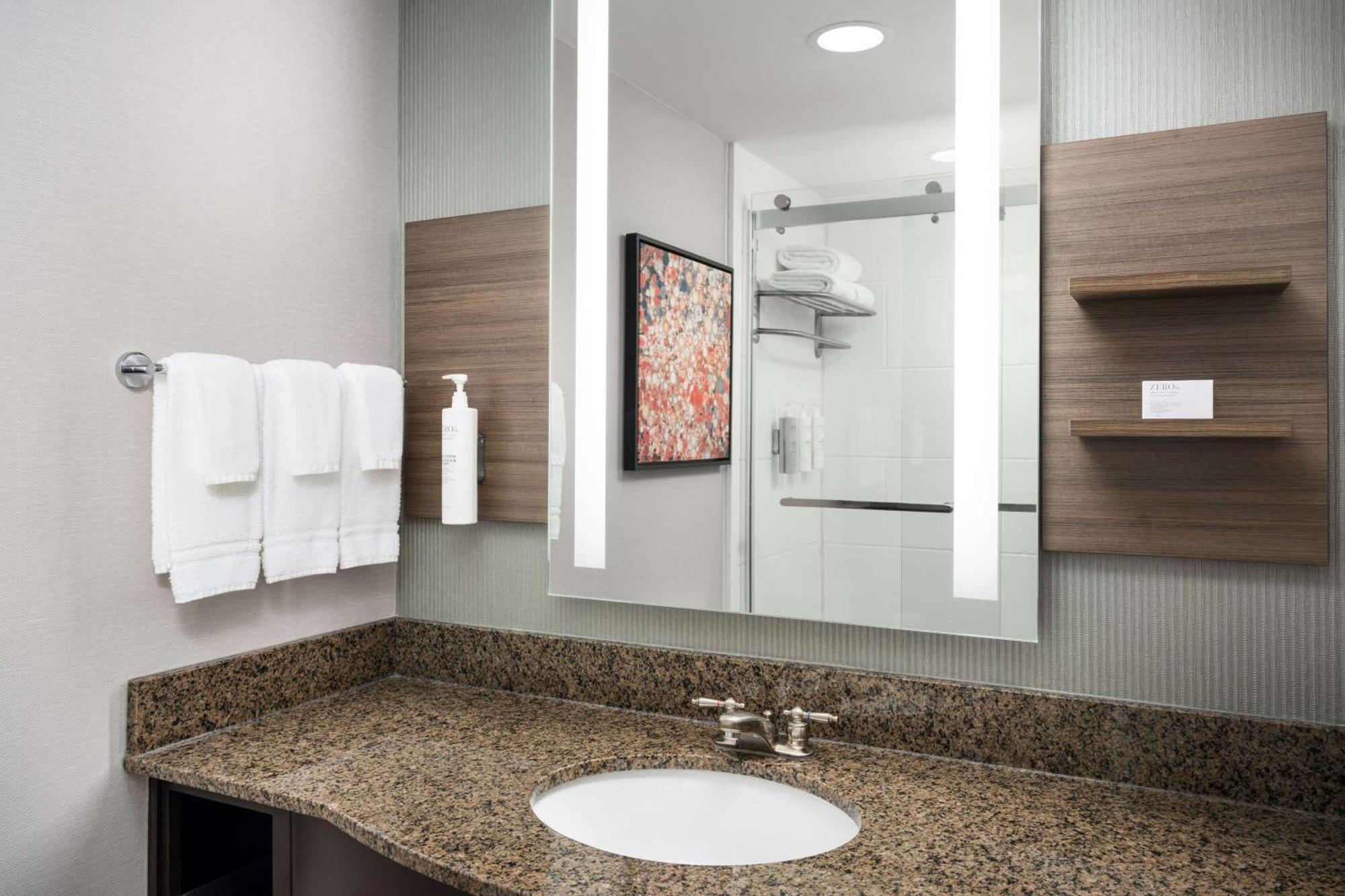 Hilton Garden Inn Huntsville South/Redstone Arsenal Екстериор снимка