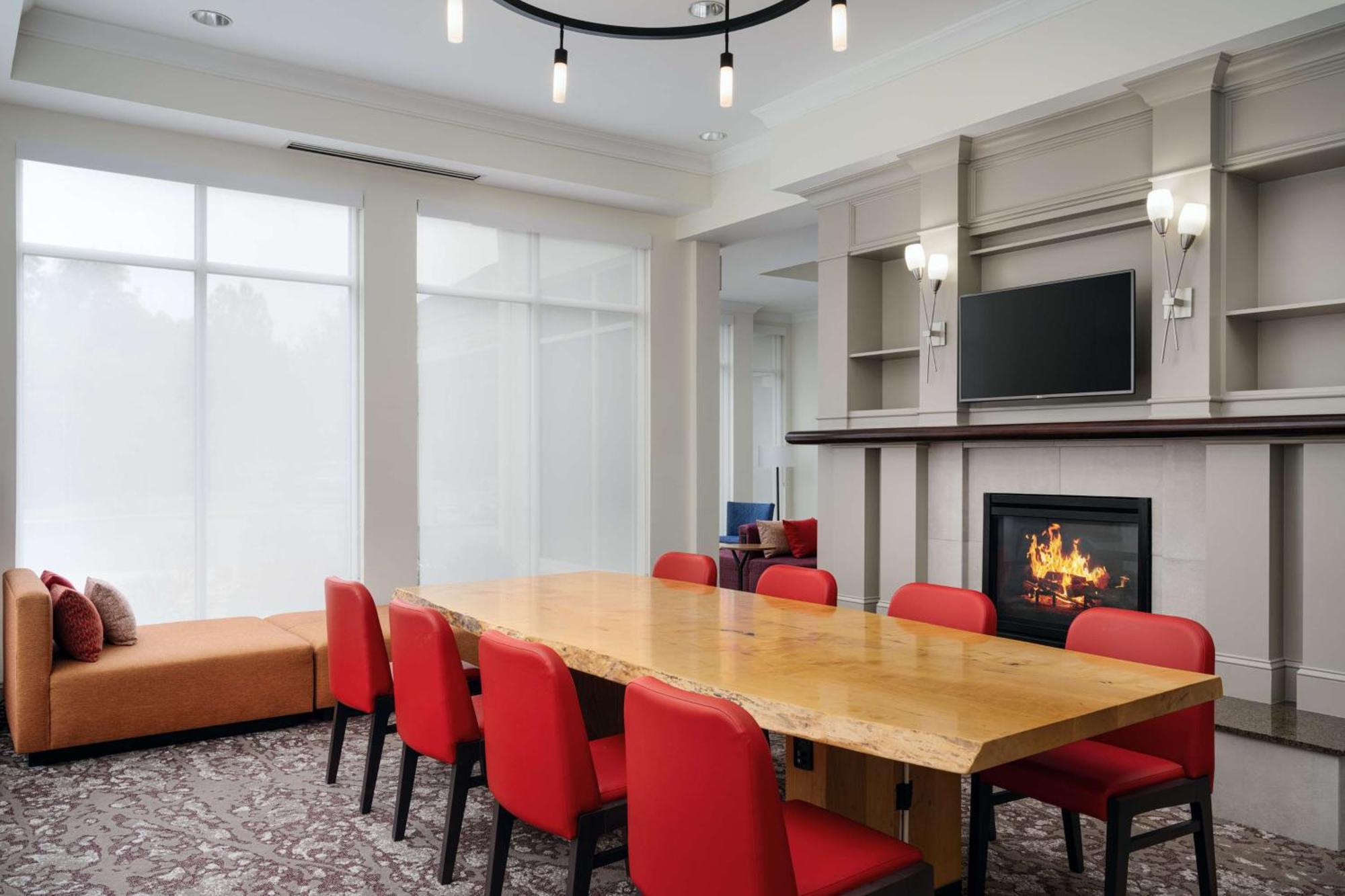 Hilton Garden Inn Huntsville South/Redstone Arsenal Екстериор снимка